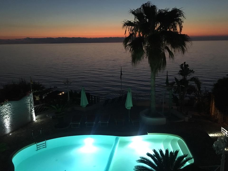 La Porta Del Mare Hotell Tropea Eksteriør bilde