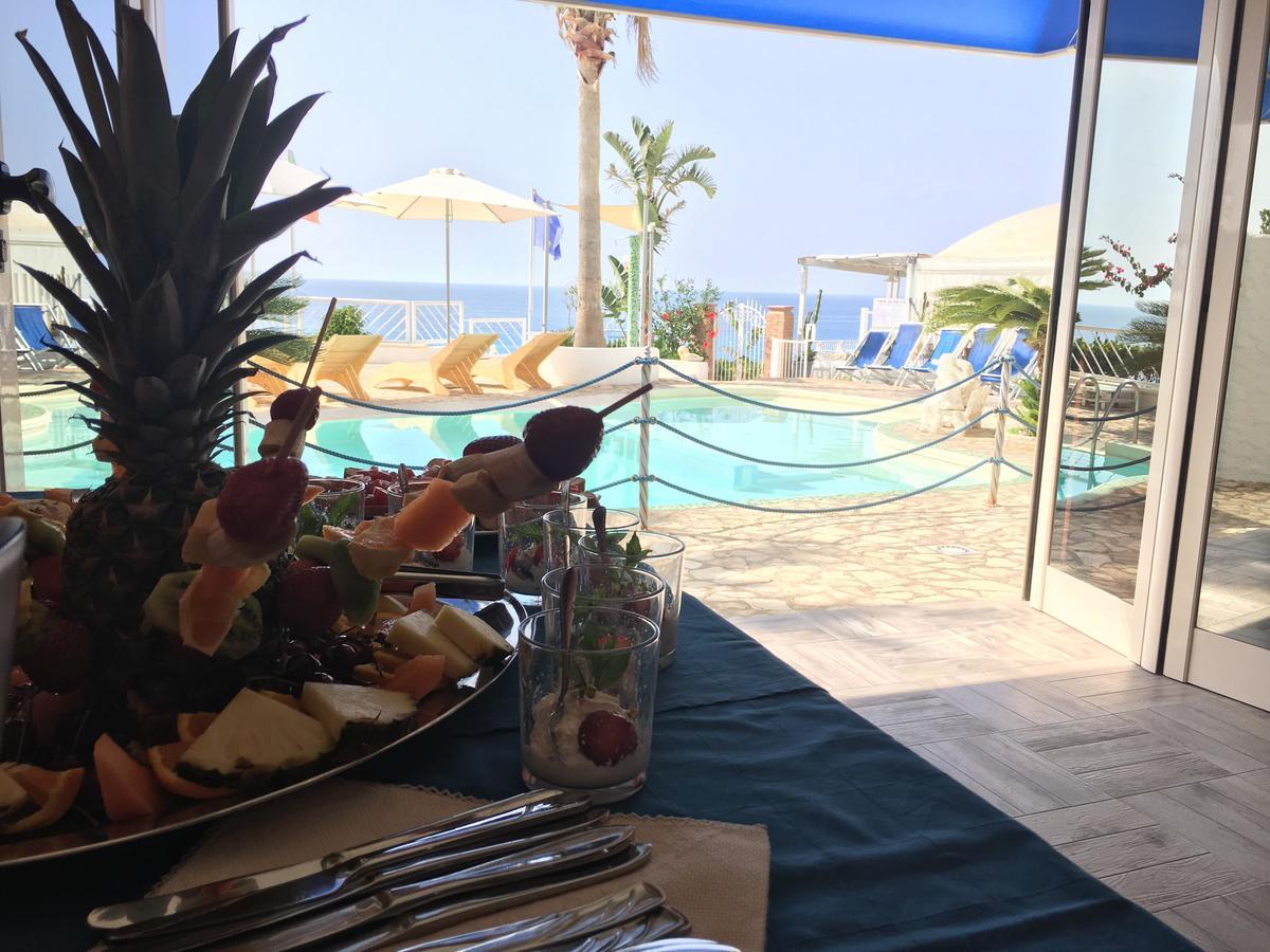 La Porta Del Mare Hotell Tropea Eksteriør bilde